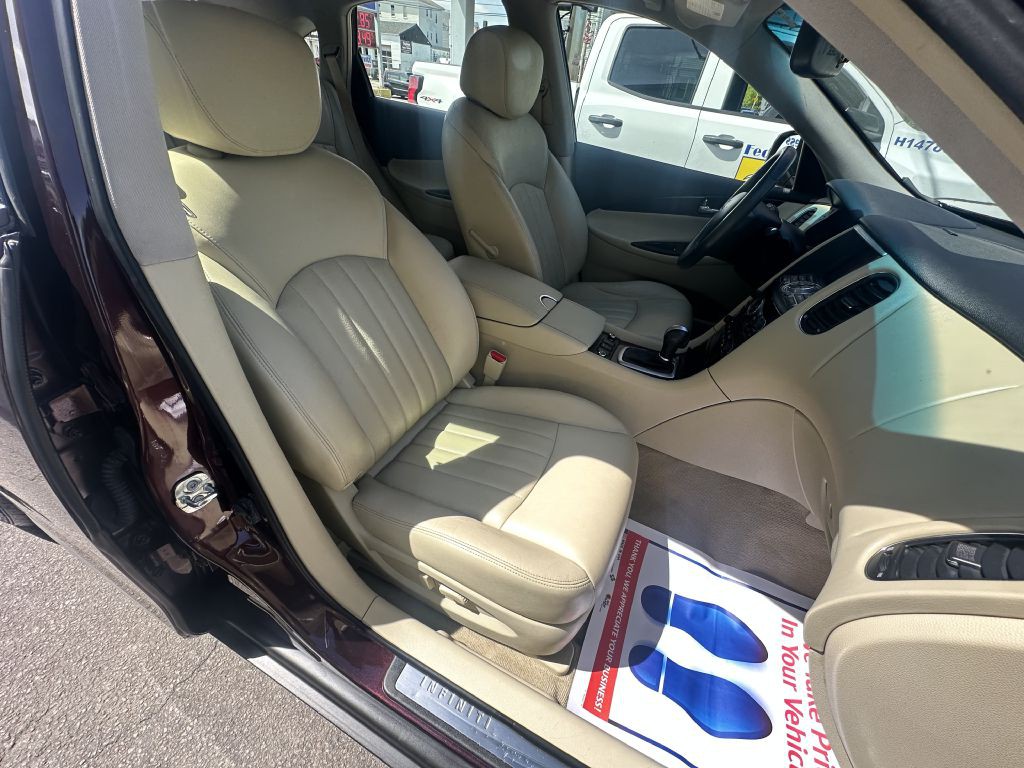 2017 INFINITI QX50 Image 10