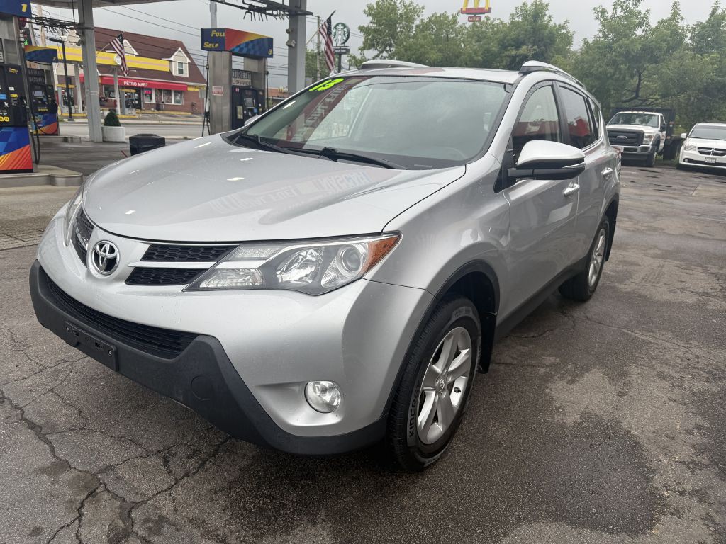 2013 Toyota Rav4 Image 2