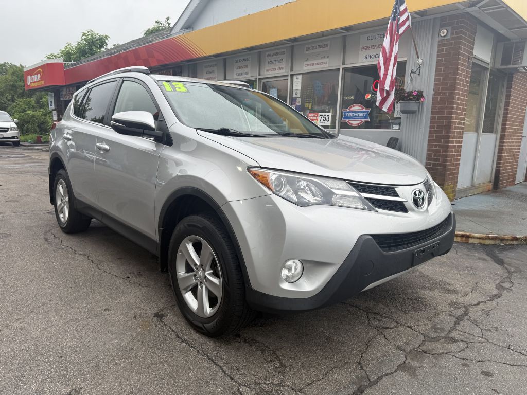 2013 Toyota Rav4 Image 3