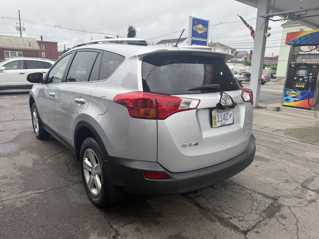 2013 Toyota Rav4 Image 5