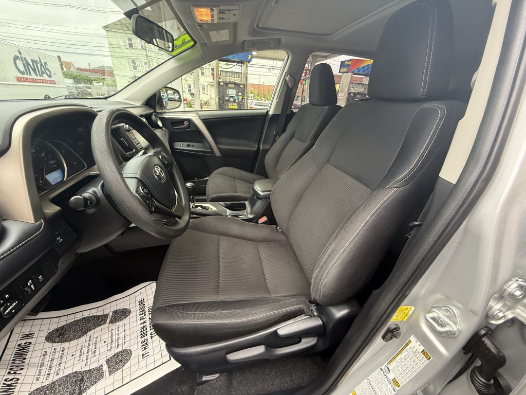 2013 Toyota Rav4 Image 7
