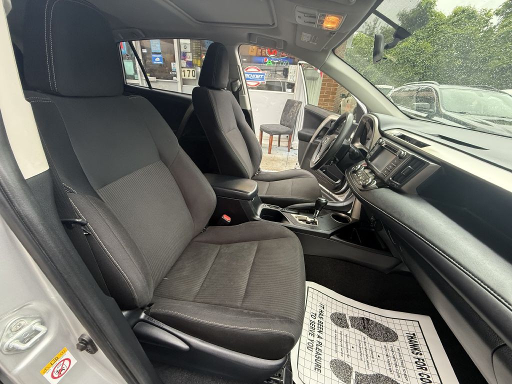 2013 Toyota Rav4 Image 10