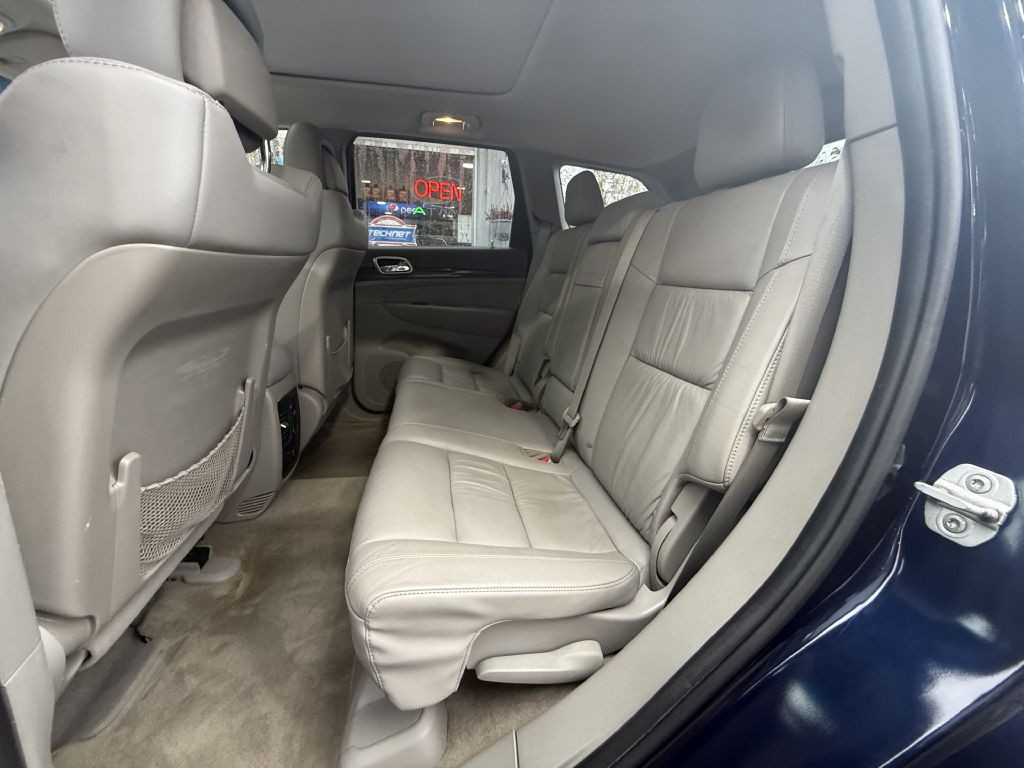 2012 Jeep Grand Cherokee Image 10