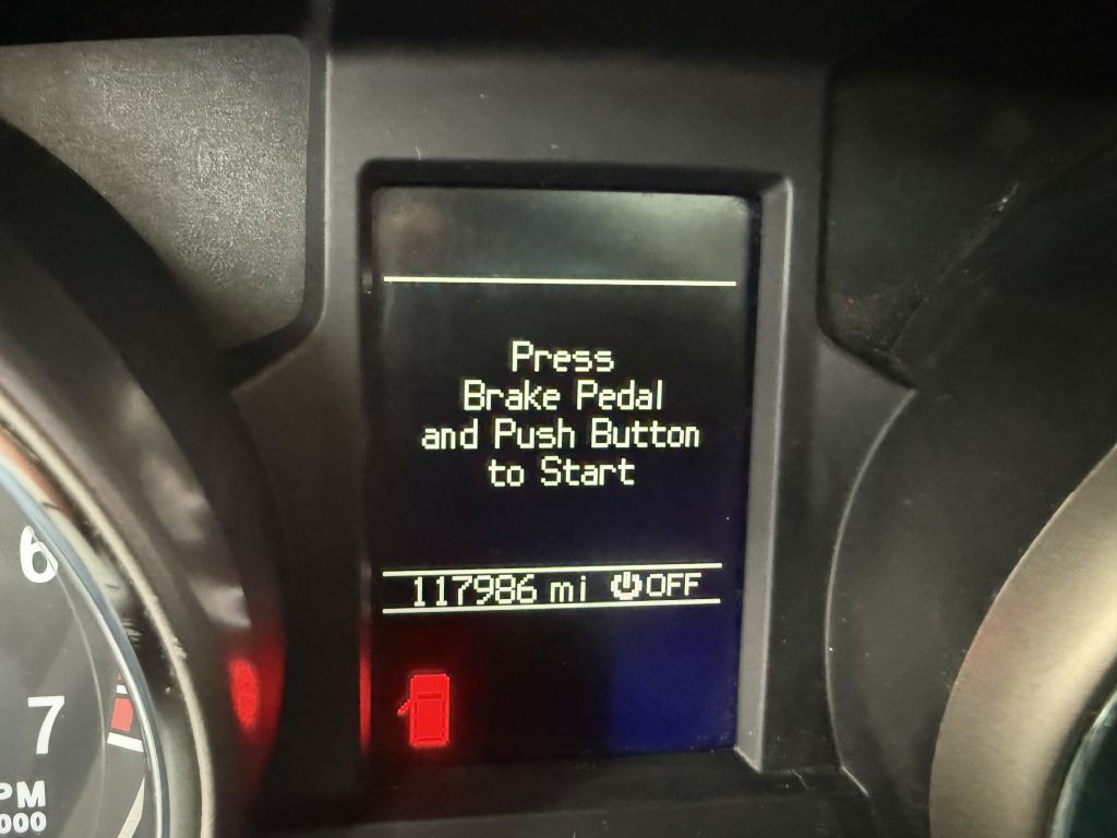 2012 Jeep Grand Cherokee Image 12