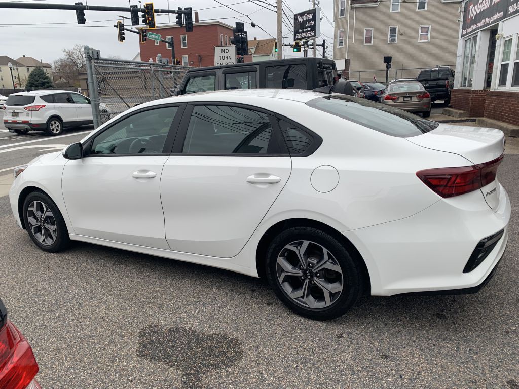2019 Kia Forte Image 4