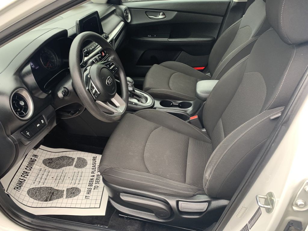 2019 Kia Forte Image 8