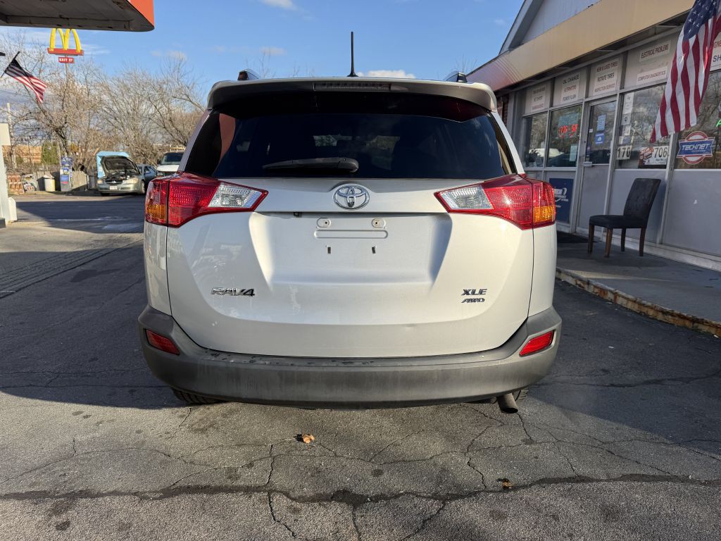 2015 Toyota Rav4 Image 5