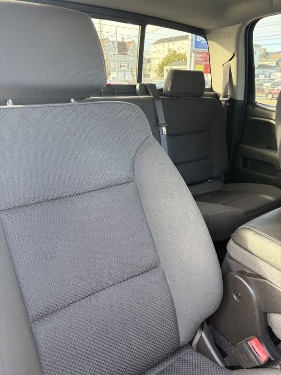 2016 GMC Sierra Image 8