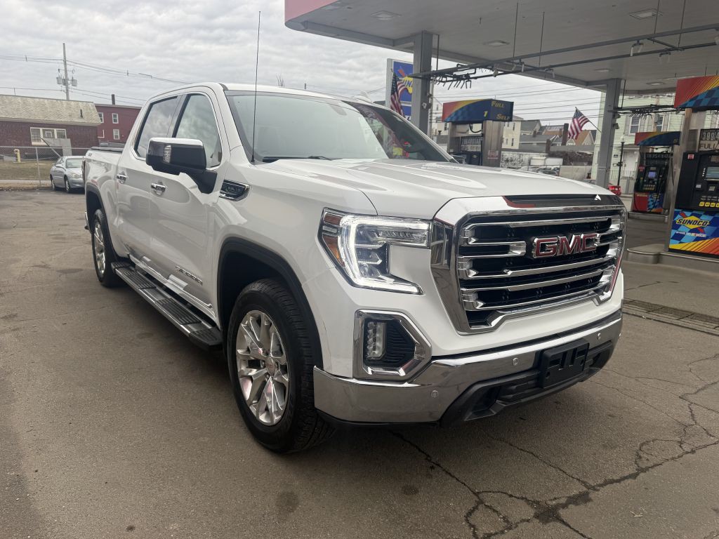 2021 GMC Sierra Image 2
