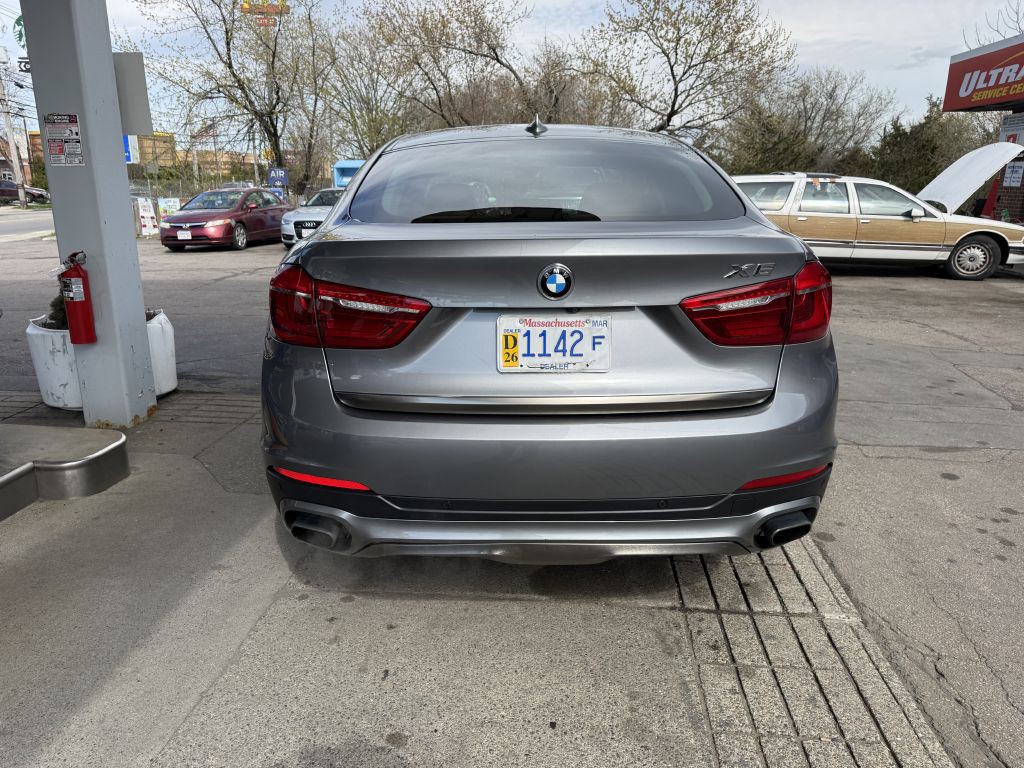 2016 BMW X6 Image 4