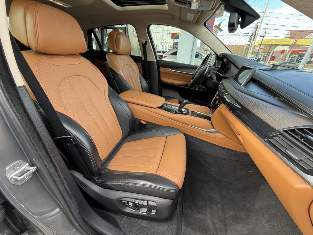 2016 BMW X6 Image 10