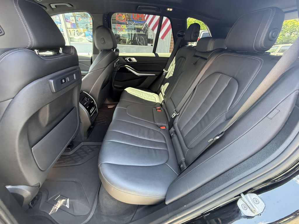 2020 BMW X5 Image 10