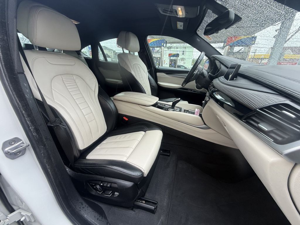 2017 BMW X6 Image 8