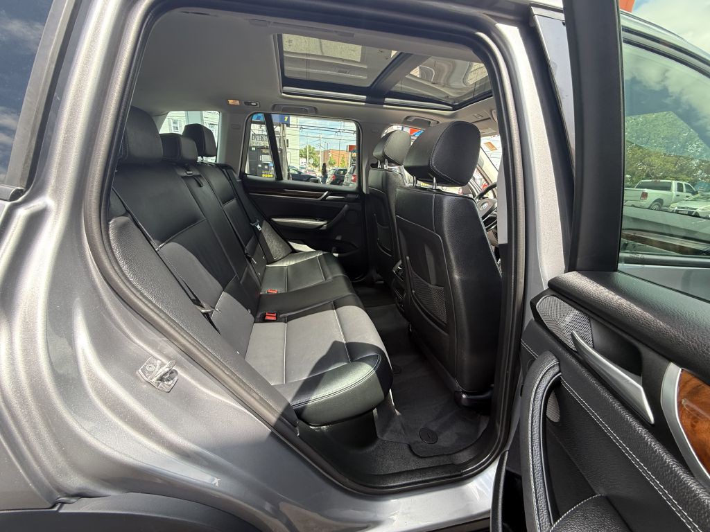 2017 BMW X3 Image 10