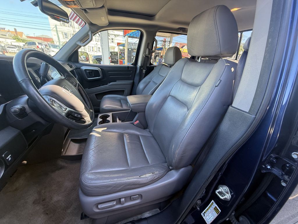2013 Honda Ridgeline Image 7