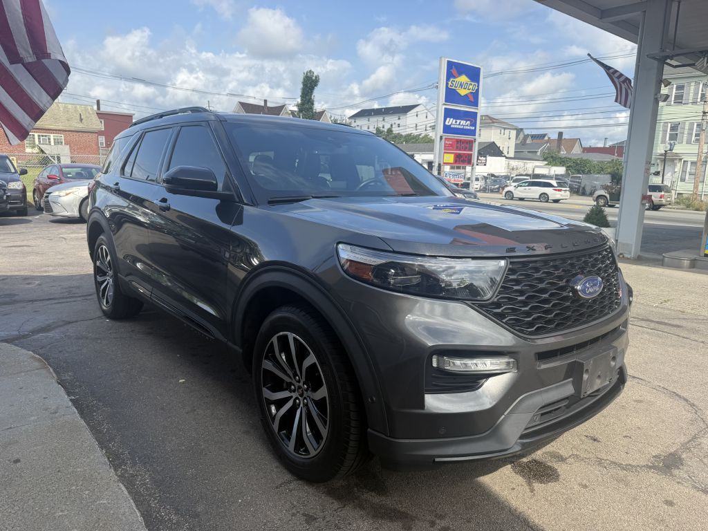 2020 Ford Explorer Image 2