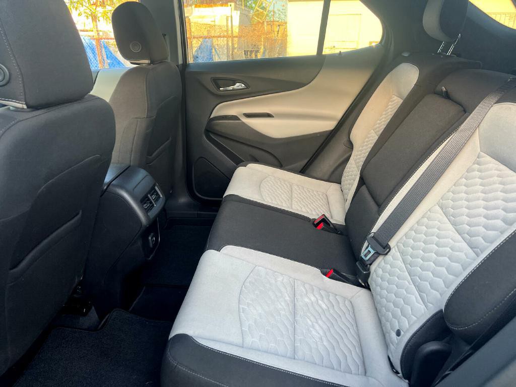 2019 Chevrolet Equinox Image 12
