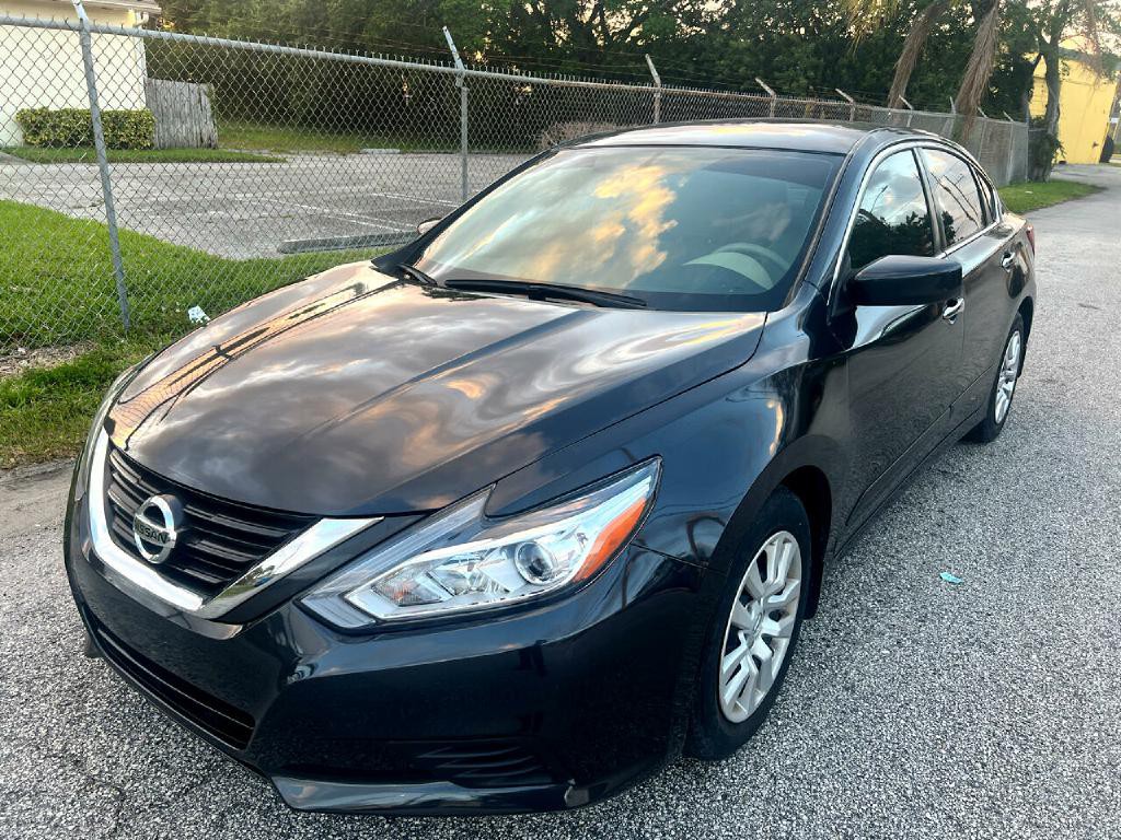 2017 Nissan Altima Image 23