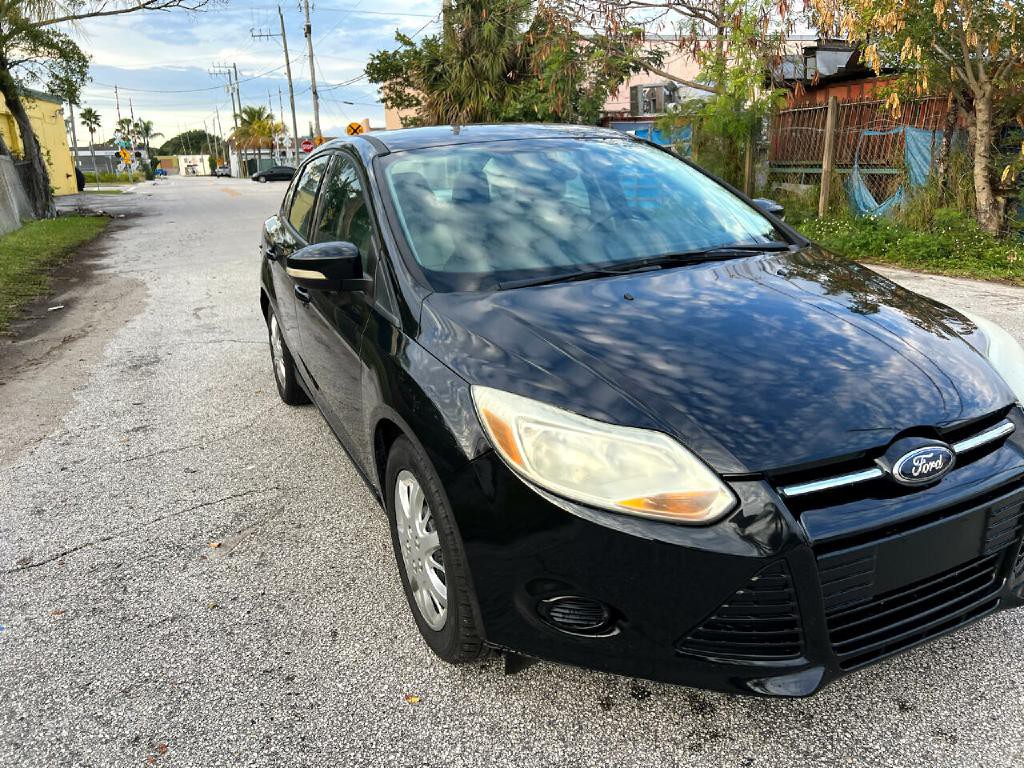 2013 Ford Focus Image 9