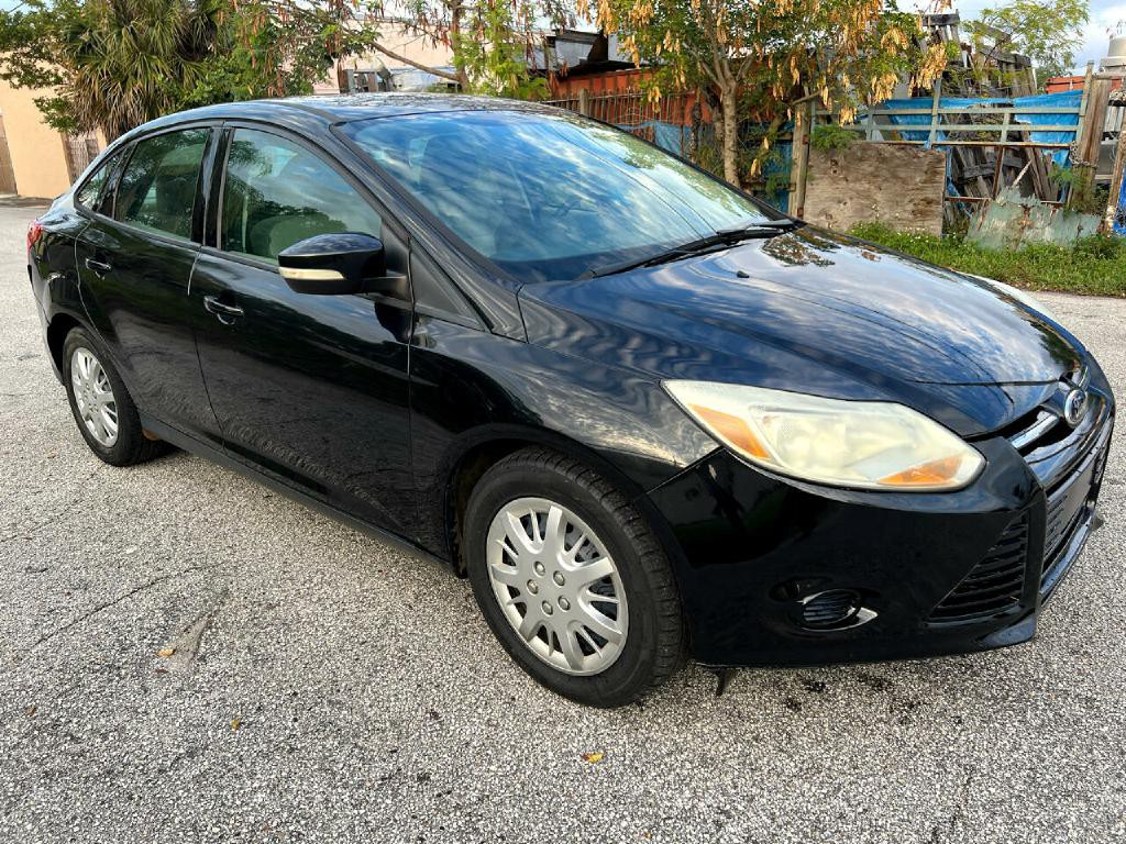 2013 Ford Focus Image 11