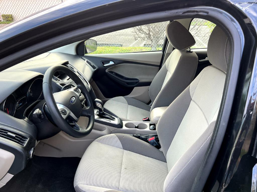 2013 Ford Focus Image 18