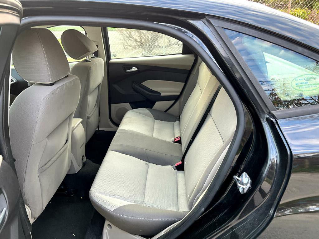 2013 Ford Focus Image 20