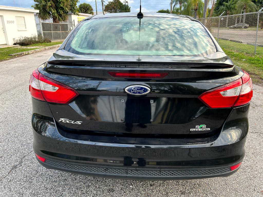 2013 Ford Focus Image 22