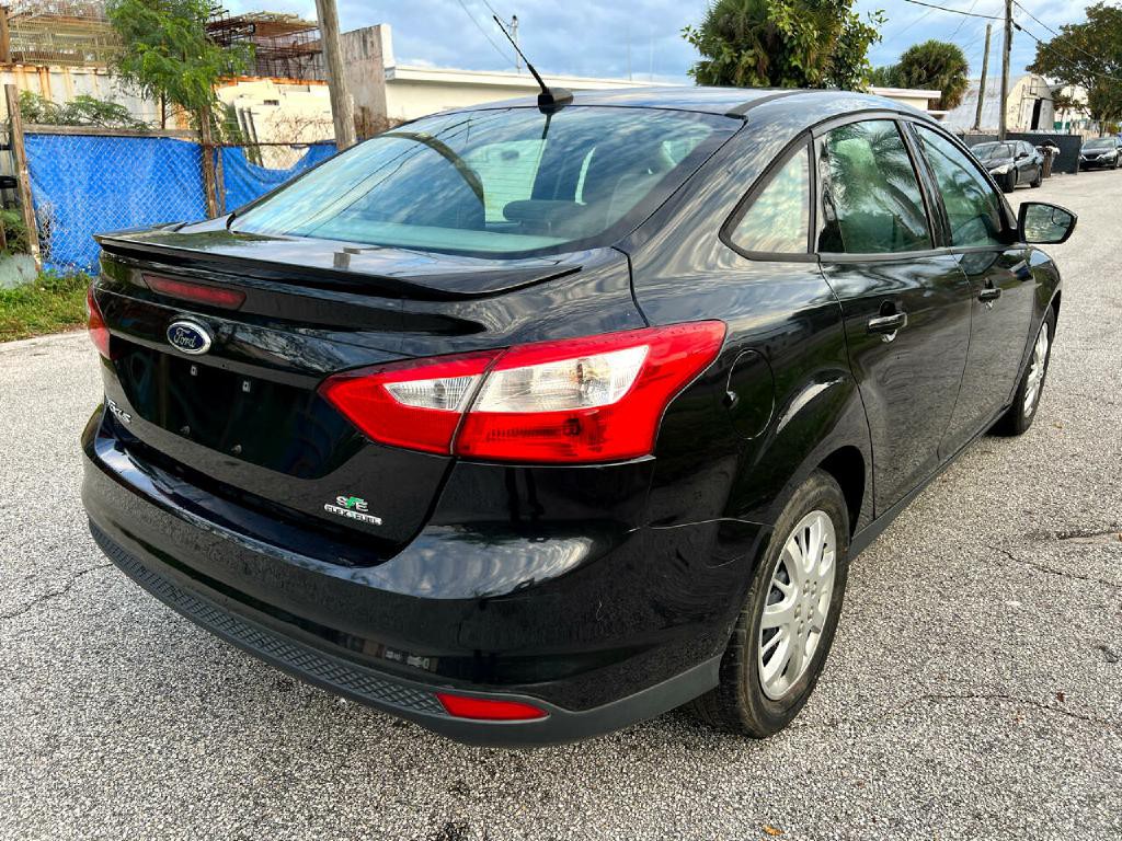 2013 Ford Focus Image 25
