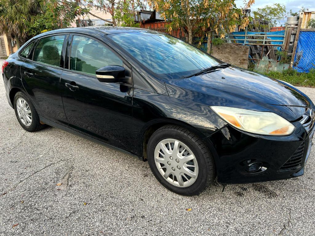 2013 Ford Focus Image 28