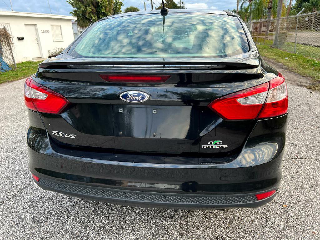 2013 Ford Focus Image 32