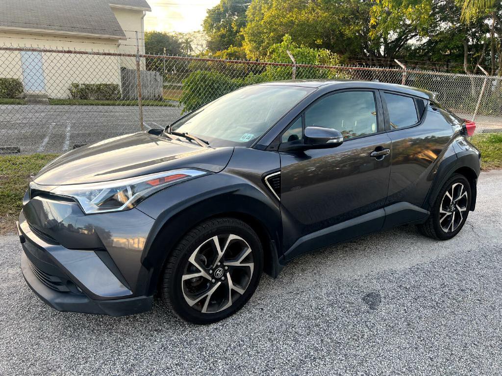 2018 Toyota C-HR Image 3