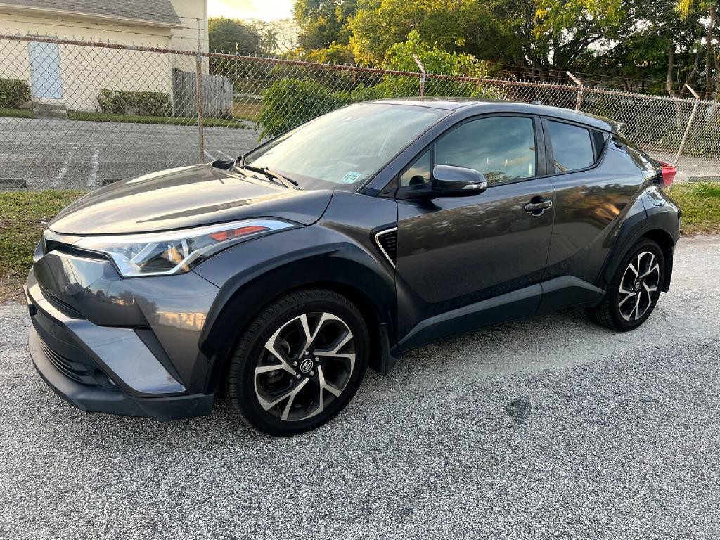 2018 Toyota C-HR Image 13