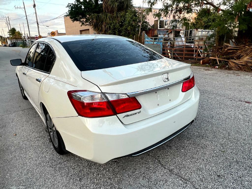 2014 Honda Accord Image 11