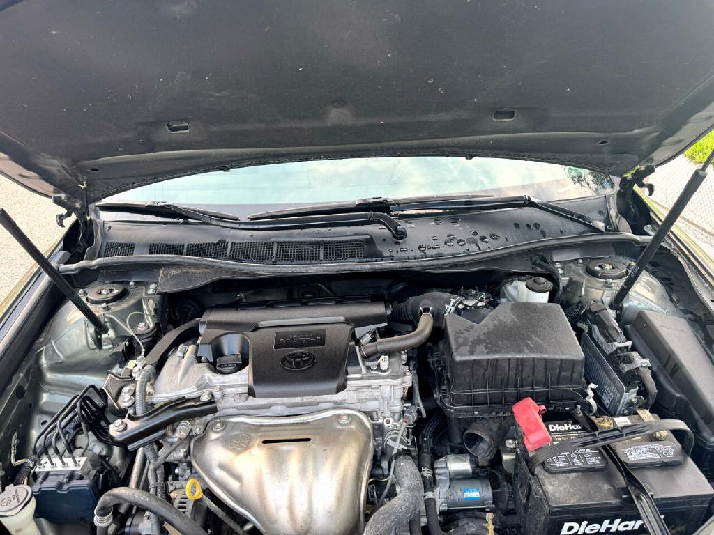 2014 Toyota Camry Image 22