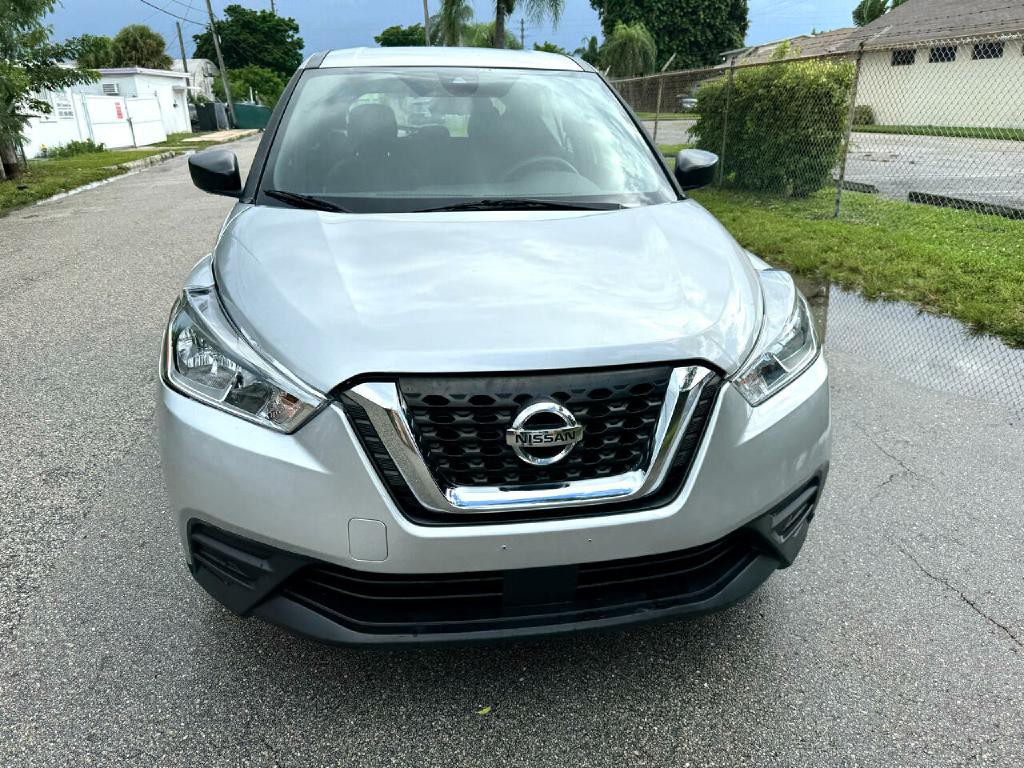 2020 Nissan Kicks Image 4