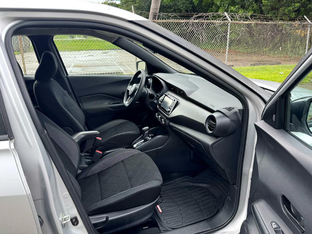 2020 Nissan Kicks Image 8