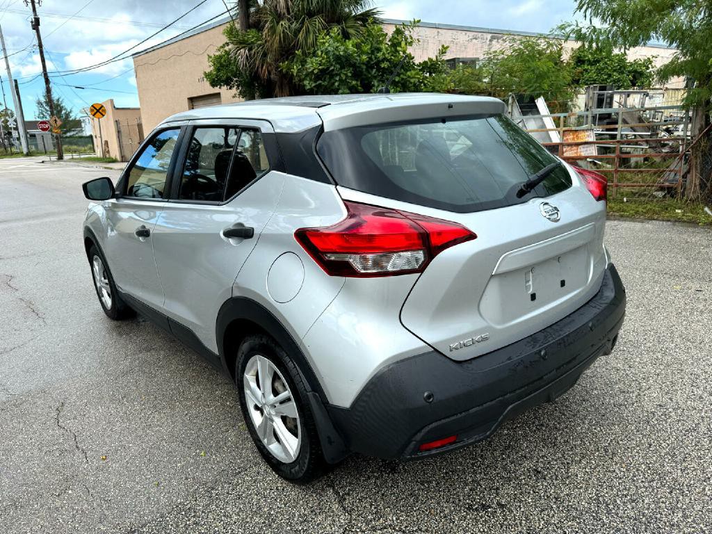 2020 Nissan Kicks Image 21
