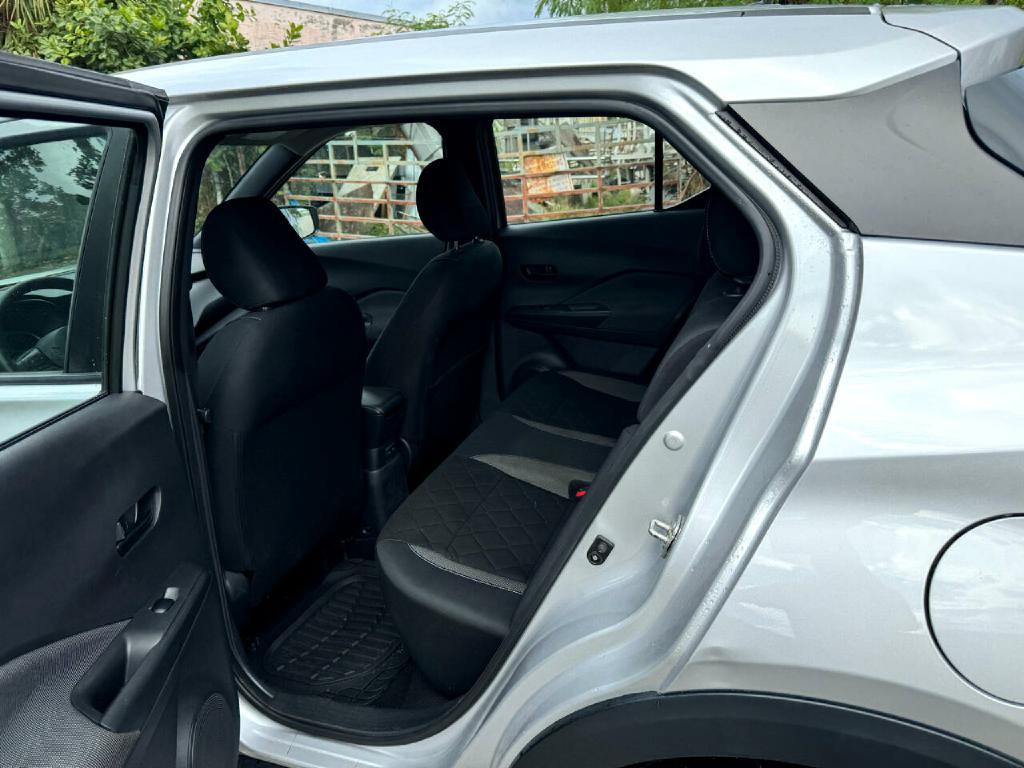 2020 Nissan Kicks Image 23