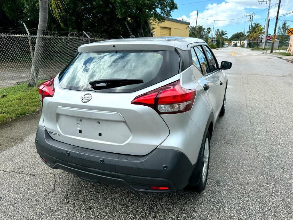 2020 Nissan Kicks Image 28