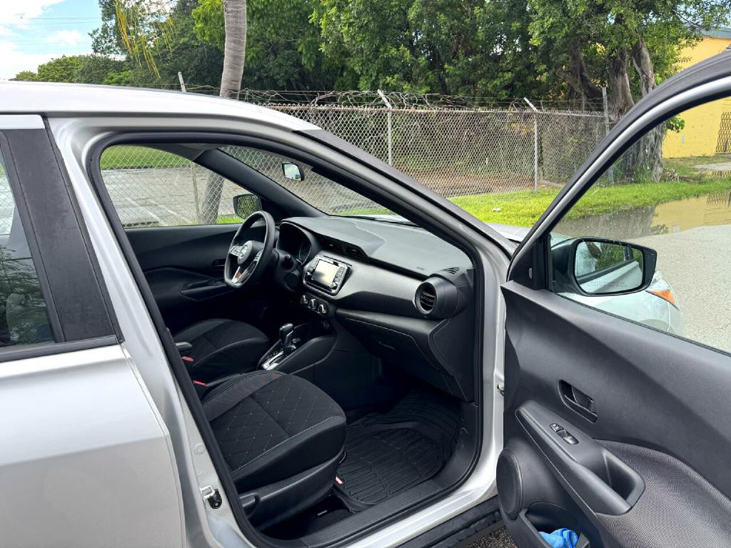 2020 Nissan Kicks Image 37