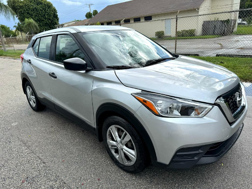 2020 Nissan Kicks Image 38