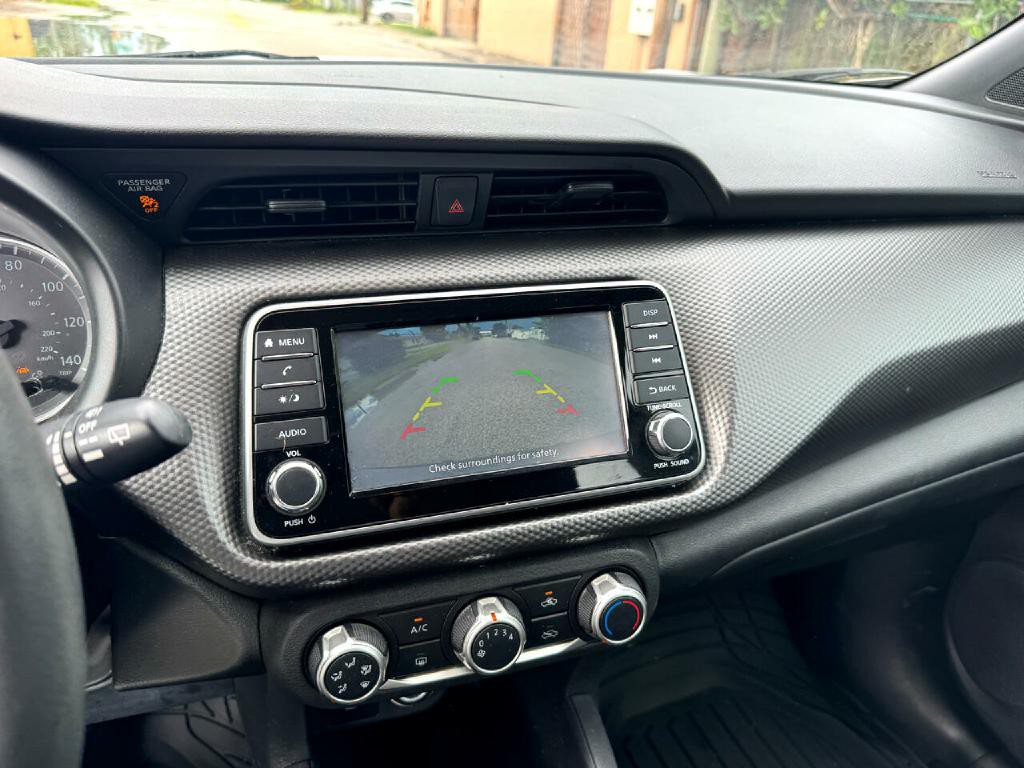 2020 Nissan Kicks Image 40