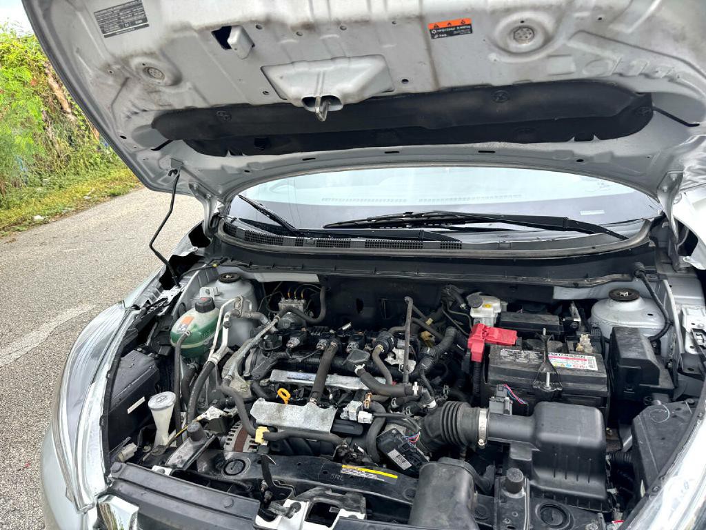 2020 Nissan Kicks Image 44