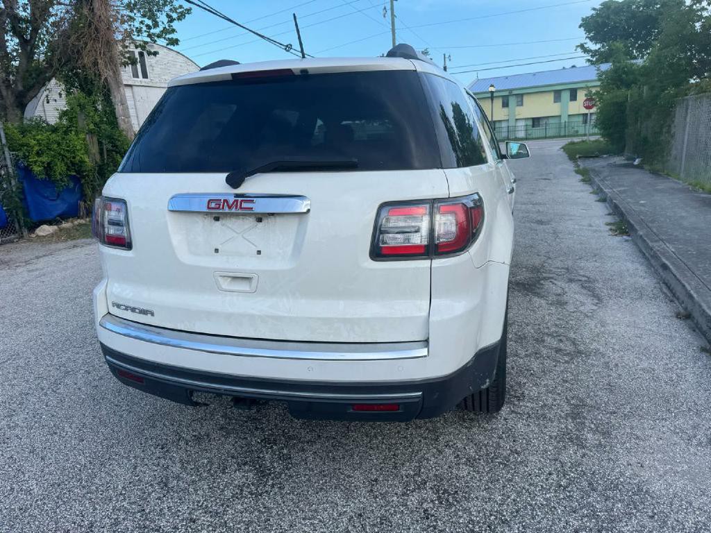 2015 GMC Acadia Image 21