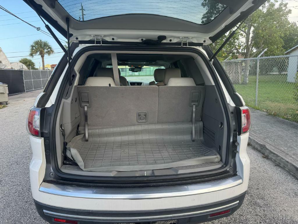 2015 GMC Acadia Image 38