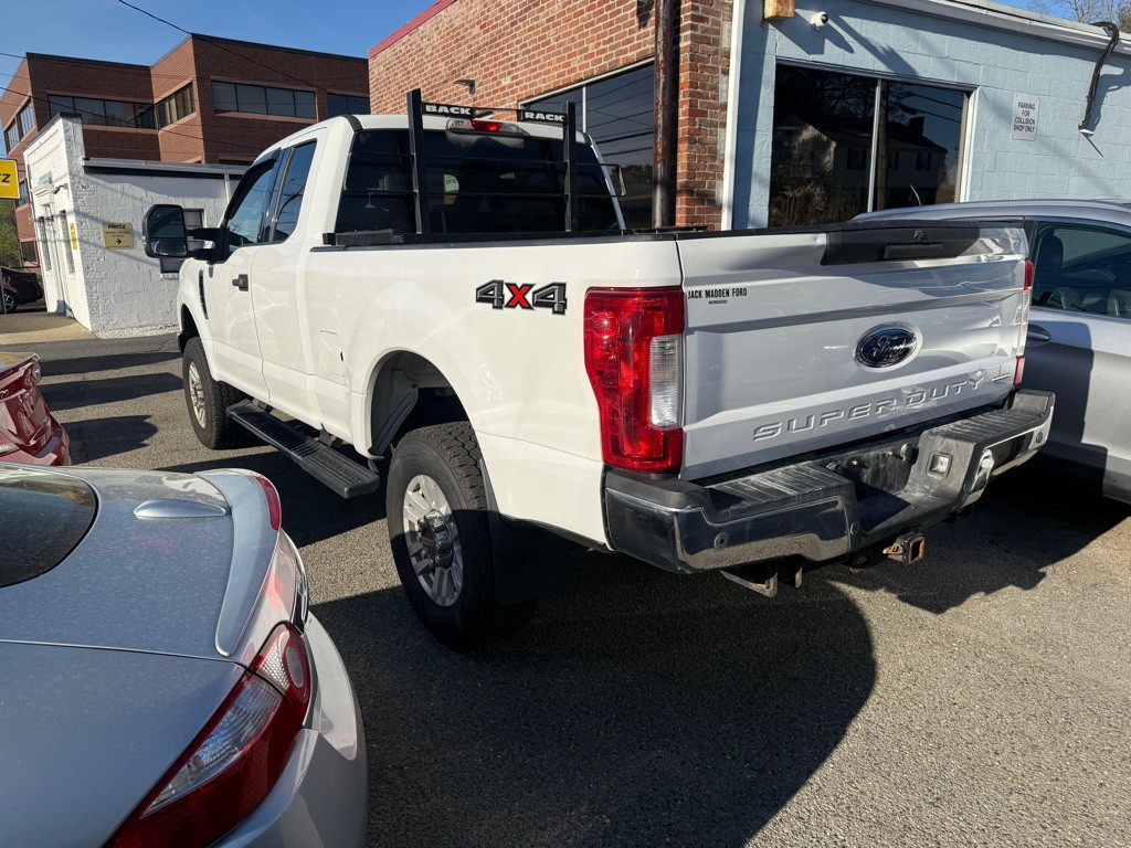 2017 Ford F-250 Image 5