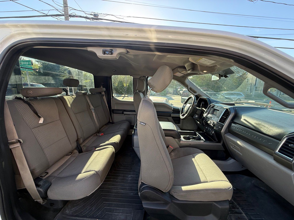 2017 Ford F-250 Image 7