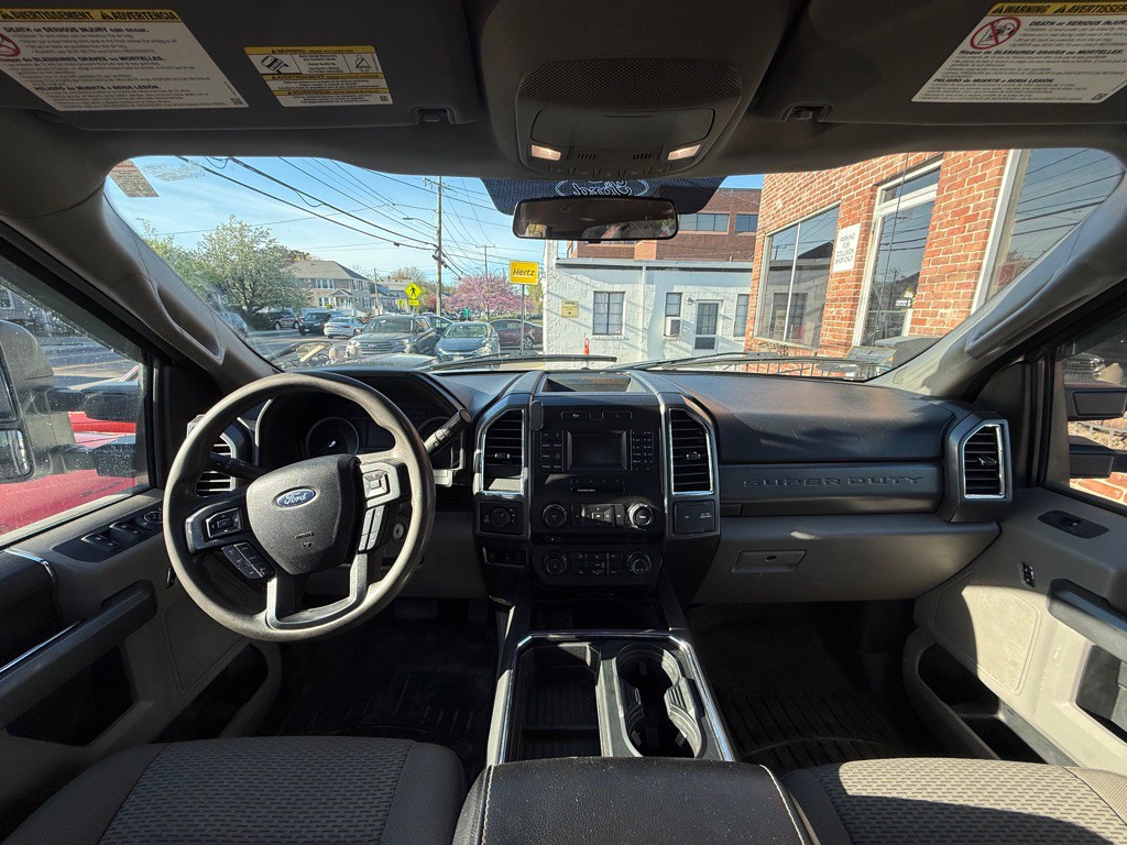 2017 Ford F-250 Image 8