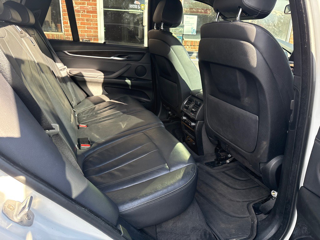 2017 BMW X5 Image 7