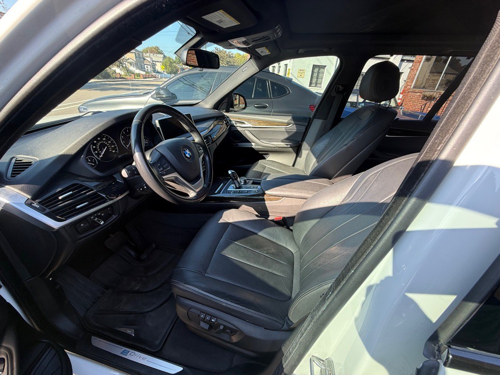 2017 BMW X5 Image 9